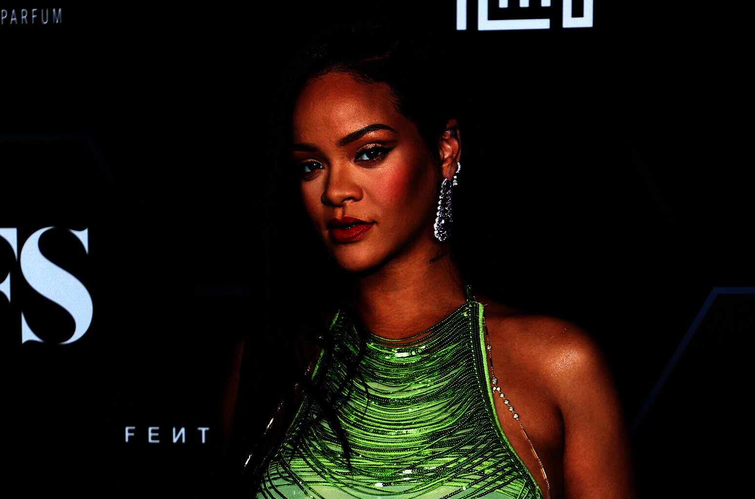 Rihanna Apresenta A Coleção Heartbreaker Szn Da Savage X Fenty Para O Dia Dos Namorados Em 