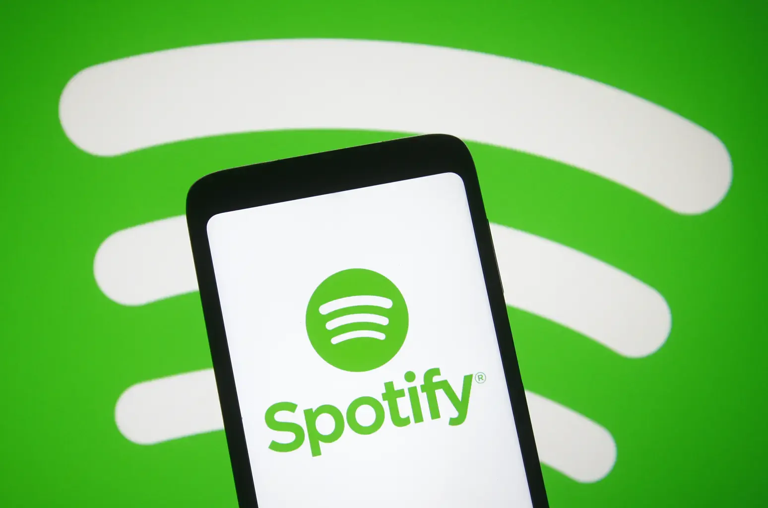 Spotify não banirá todas as músicas feitas com IA, diz CEO