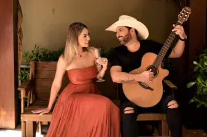 Edson, da dupla com Hudson, e Deia Cypri