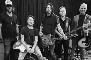 foo fighters 2023 banda pb jpg e1693350002844