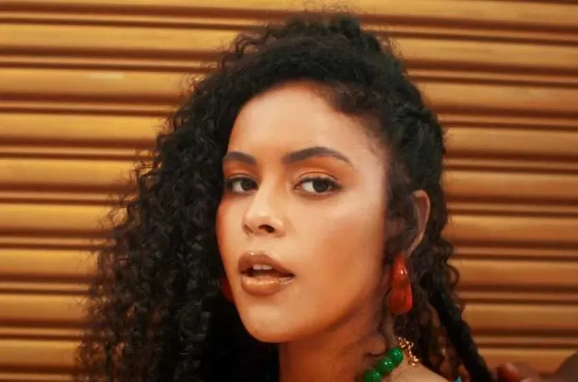 Quem é Rachel Reis ? Indicada ao Grammy Latino