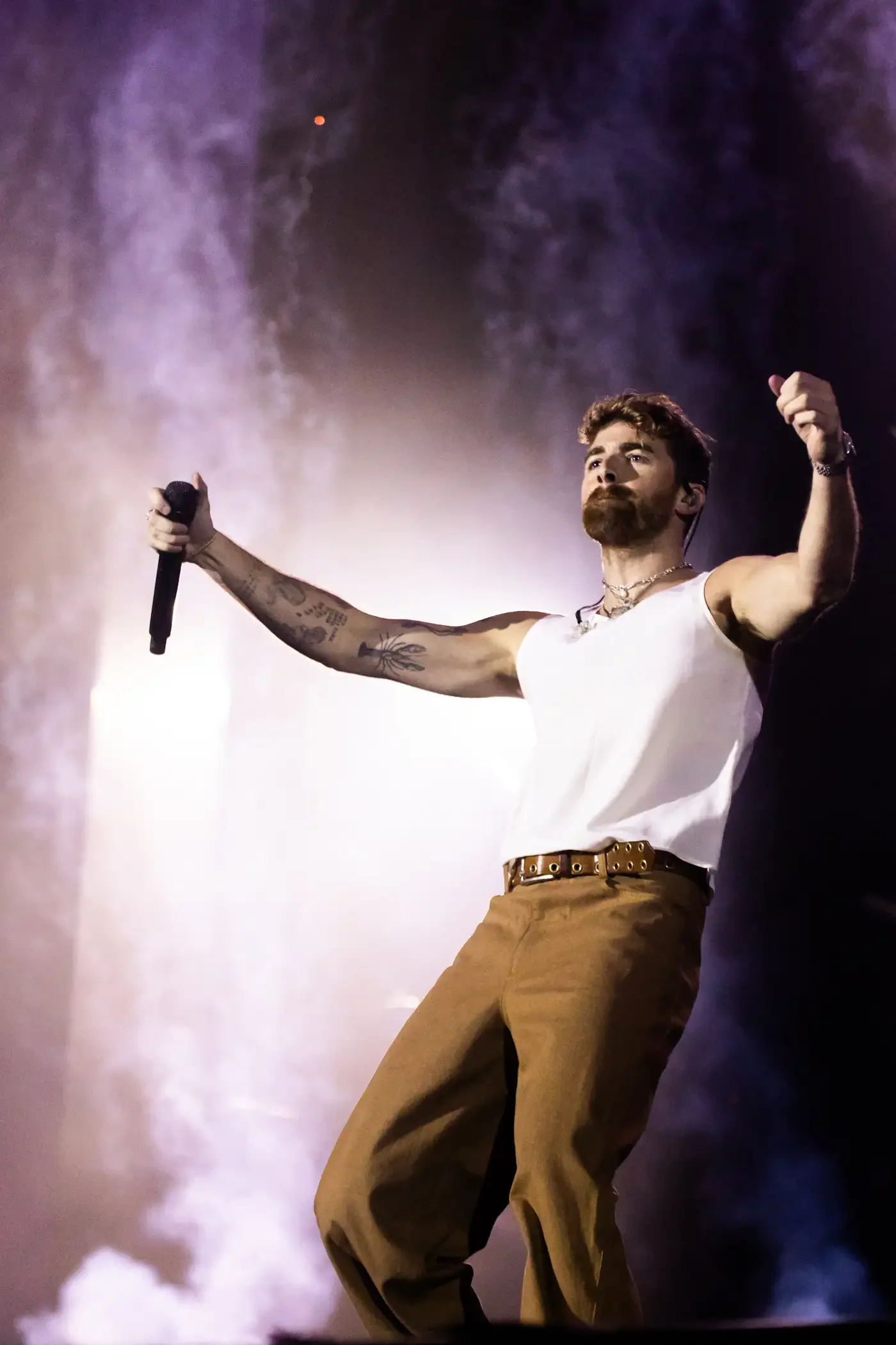 Drew Taggart em apresentação dos The Chainsmokers (Patrícia Devoraes/Brazil News)