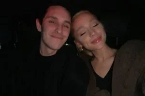 Ariana Grande e Dalton Gomez