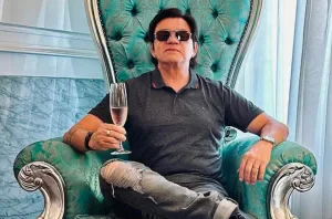 Chitãozinho toma champagne em Gramado, no RS