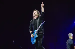 Dave Grohl, do Foo Fighters, no The Town