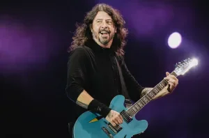 Dave Grohl, do Foo Fighters, no The Town