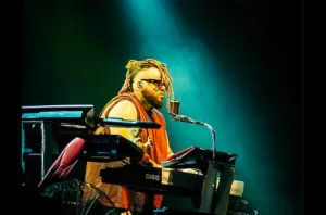 Fabinho Scooby, tecladista do Matuê, lamenta morte do pai