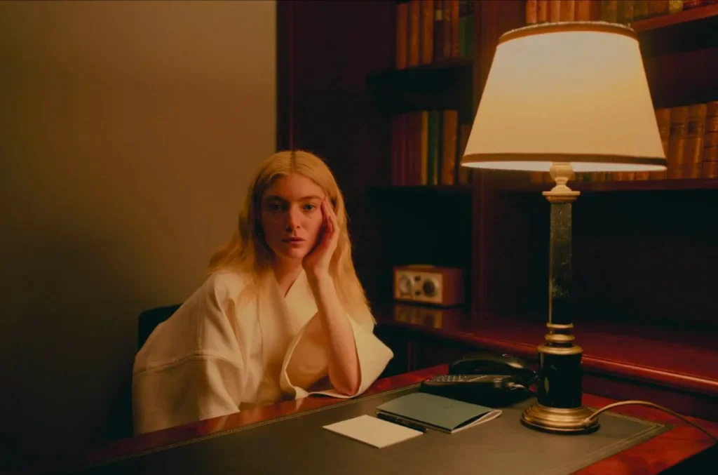 O que acontece quando Lorde toma cogumelos? Saiba detalhes da 'viagem' da cantora 1 Lorde