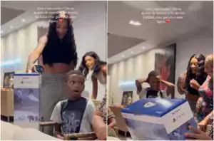 Ludmilla dá presente de aniversário para o primo