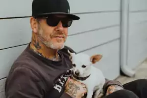 Mike Ness, do Social Distortion