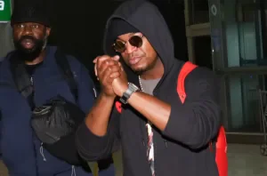 Ne-Yo chega ao Brasil para o The Town