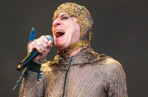 Ney Matogrosso se apresenta no The Town 2023