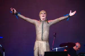 Ney Matogrosso se apresenta no The Town 2023