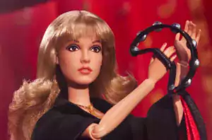 Stevie Nicks ganha sua própria Barbie