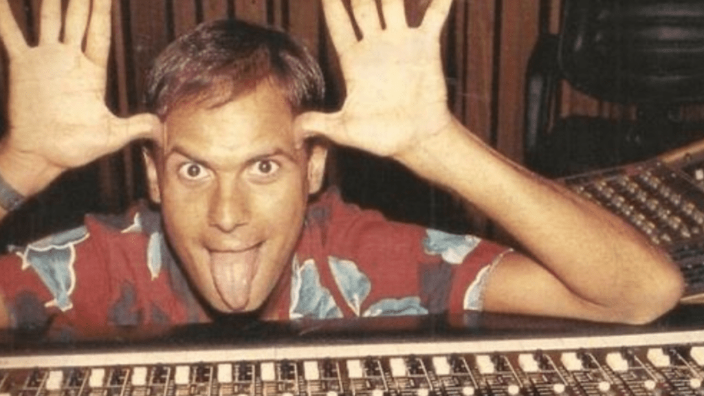 Novos livros sobre Cazuza terão poemas e fotos inéditas do cantor 1 CAPAS Billboard 7