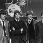 Paul McCartney revela tema inusitado de último telefonema de John Lennon