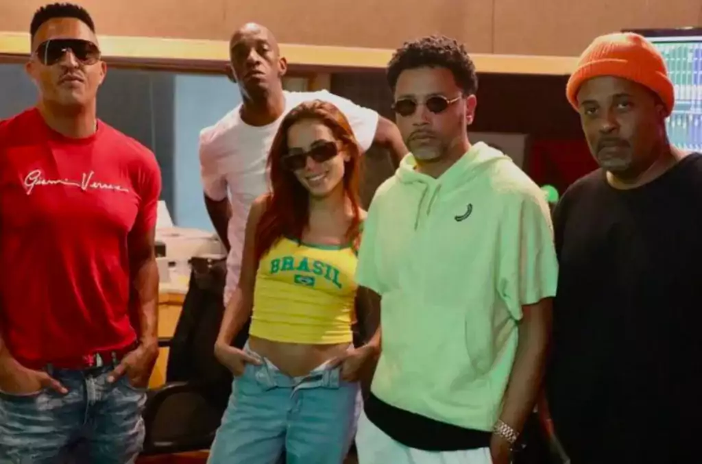 Anitta e Racionais MC's