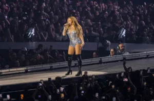 2023 05 17T213514Z 1916028550 MT1CVMD52728370 RTRMADP 3 COVER IMAGES