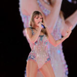 OPINIÃO: Taylor Swift sabe o que está fazendo — e não há espaço para dúvida