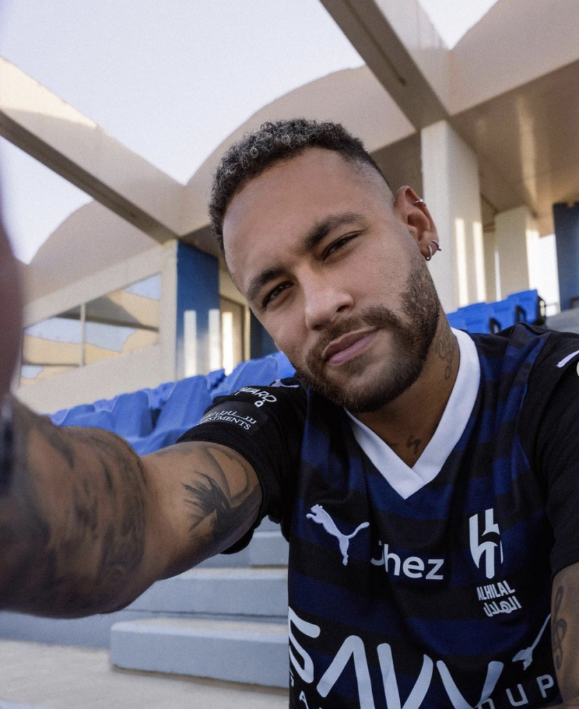 Como é letra de música que Neymar modificou ao citar ex-cunhada Bianca 1 Neymar se recupera de lesão (Reprodução/Instagram)