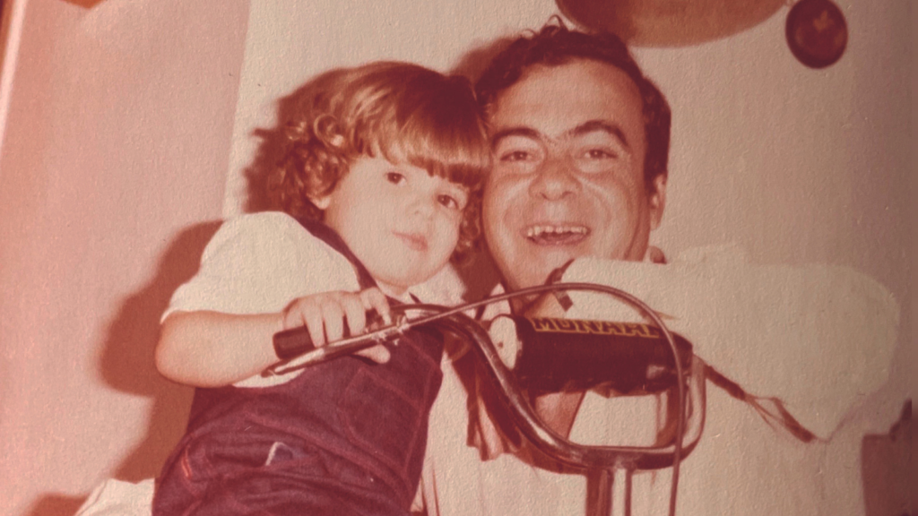 Lindomar Castilho, do sucesso 'Você É Doida Demais', com a filha, Liliane de Grammont (Arquivo Pessoal)