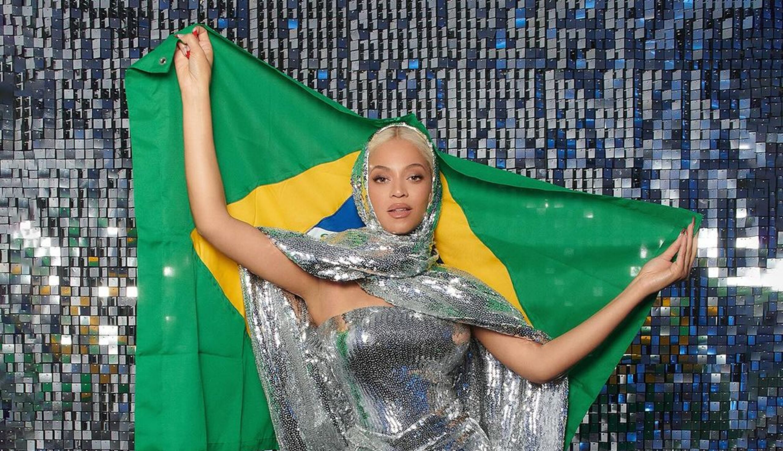 Sósia brasileira de Beyoncé já recebeu proposta de R$ 125 mil por noite; compare