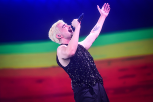 CB0A980E 5D5B 4443 A410 821854E721CF