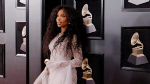 SZA vai se apresentar no Grammy