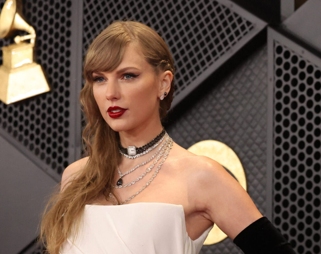 Taylor Swift cancela shows na Áustria após ameaça de atentado terrorista 1 2024 02 05T011001Z 399966519 HP1EK25038MLE RTRMADP 3 AWARDS GRAMMYS scaled e1723063689250