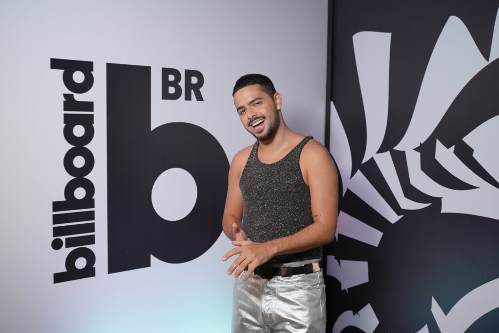 'Sensação absurda': o susto de Pedro Sampaio ao receber mensagem de J Balvin 1 Pedro Sampaio vai se apresentar após Madonna no Rio de Janeiro