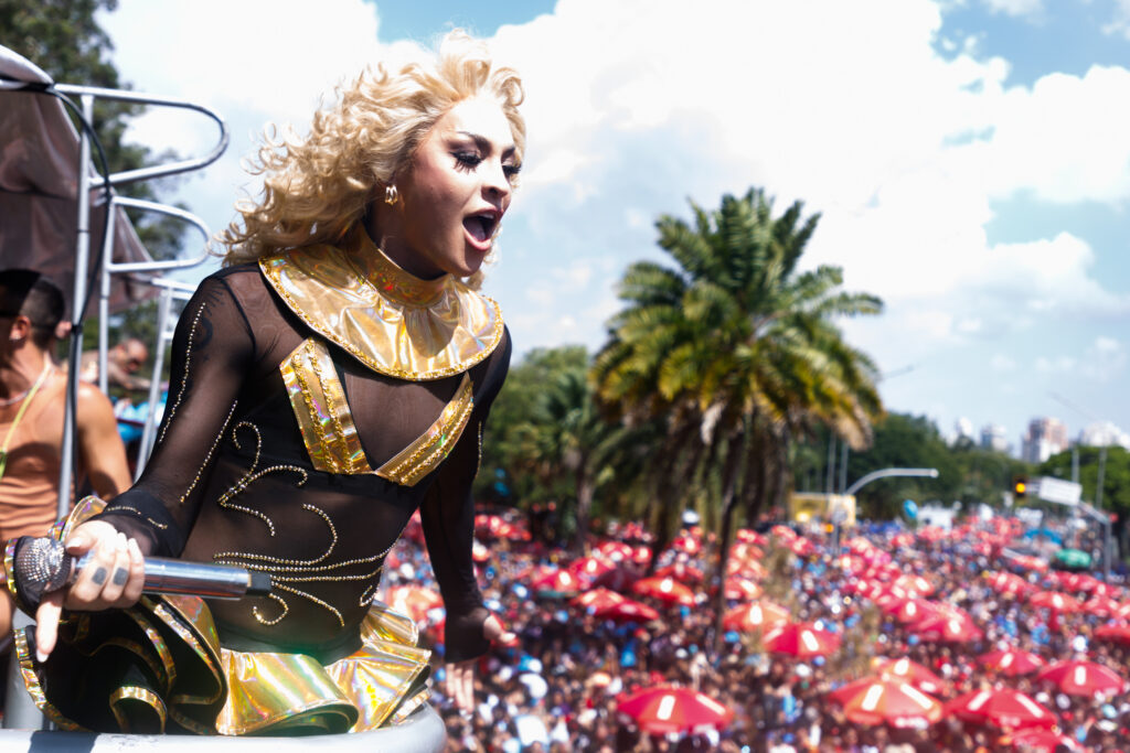 Bênção da rainha: Joelma agradece homenagem de Pabllo VIttar durante Carnaval 1 IMG 9126