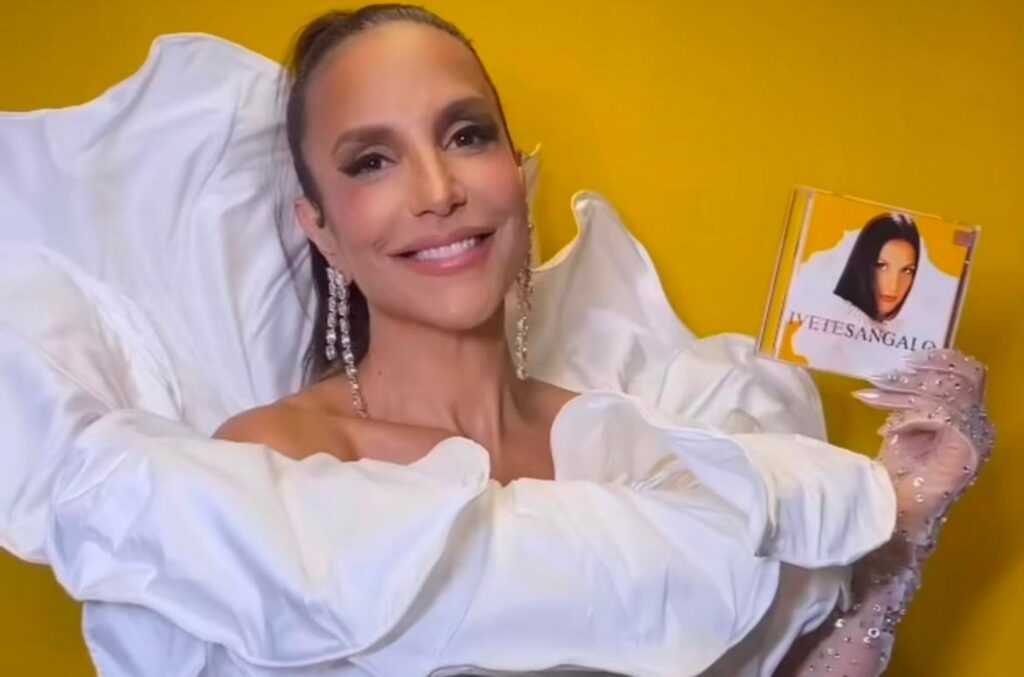 Ivete Sangalo dá 'start' no Carnaval de Salvador com look de seu primeiro álbum solo 1 ivete