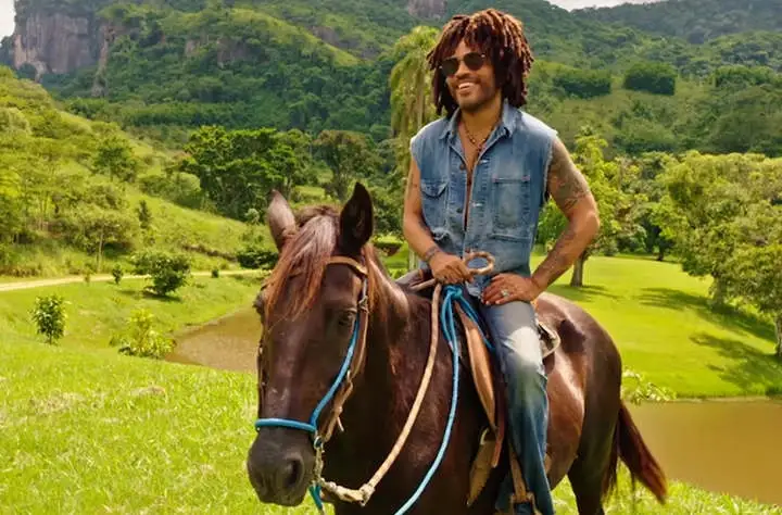 Lenny Kravitz está há 20 anos sem sexo após promessa: ‘É algo espiritual’