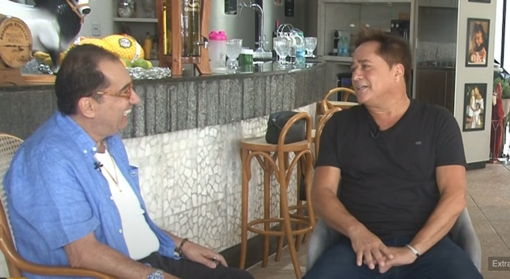 Leonardo analisa letras da música sertaneja: 'Estão funkeando o gênero' 1 29 PODK LIBERADOS CANTOR LEONARDO JORGE KAJURU PARTE 01 YouTube