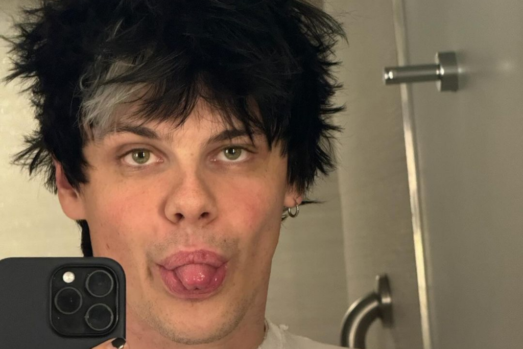 Yungblud cria seu próprio festival, conheça o Bludfest 1 O cantor Yungblud criou o seu próprio festival