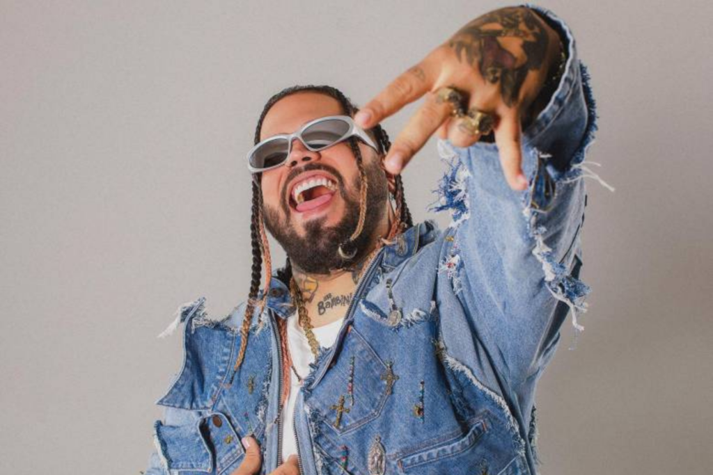 'Double Team': quem é Brray, que canta em novo single de Anitta 1 O cantor Brray vai estar na música 'Double Team' junto com Anitta e Bad Gyal