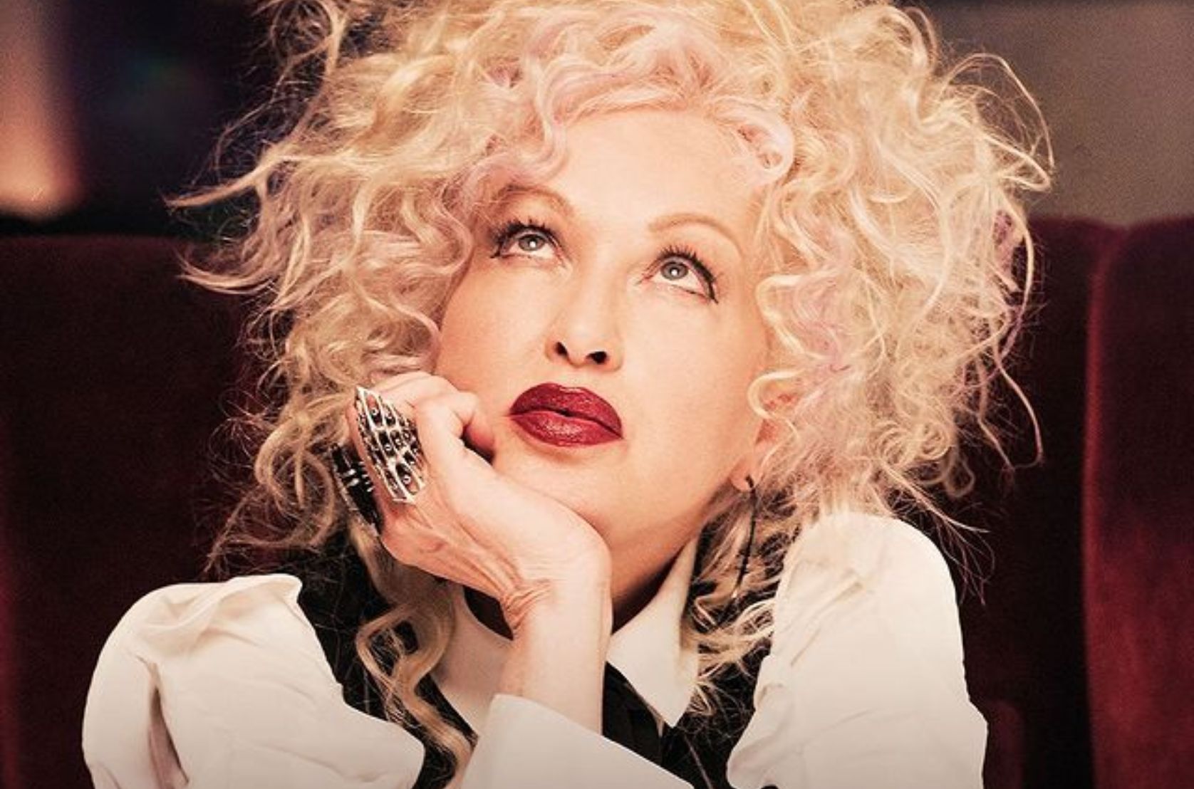 Cyndi Lauper anuncia primeiro show no Reino Unido em quase dez anos ...