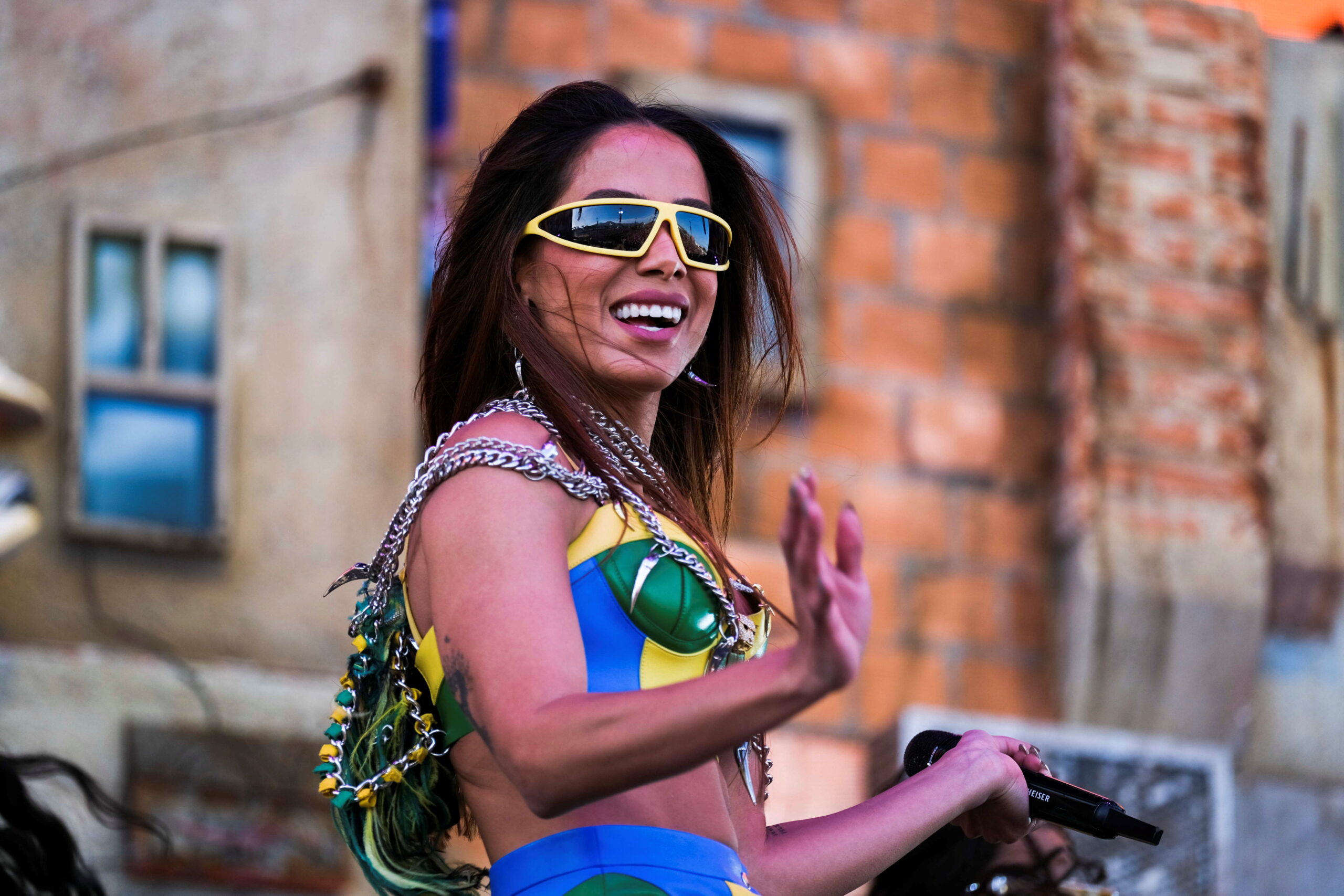 Anitta fala sobre dificuldade para shows no Brasil: 'Público não está a fim de pagar'