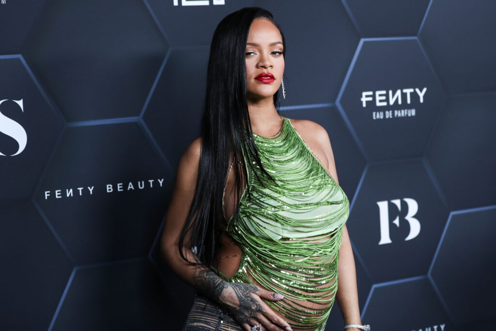 Rihanna comemora 2024 sóbria e brinca: 'Novo ano, novo eu' 1 2022 05 19T000000Z 856576249 MT1NURPHO000I5G614 RTRMADP 3 RIHANNA ROBYN RIHANNA FENTY NH