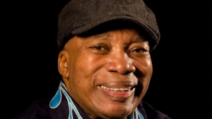 Milton Nascimento será homenageado pela Portela no Carnaval 2025