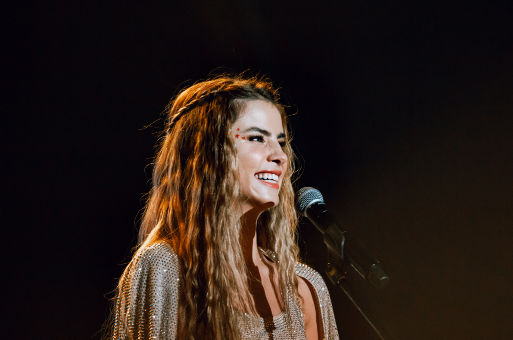 Giulia e Marisa Monte são convidadas pela ONU para palestra em evento 1 giulia