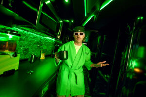 03 Tour with Feid Icons Airbnb Credit Sismatyc