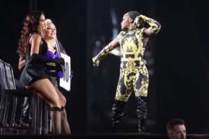 Anitta, Madonna e Estere em show em Copacabana, no Rio