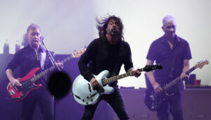 Foo Fighters precisou cancelar show por conta de raios em NY