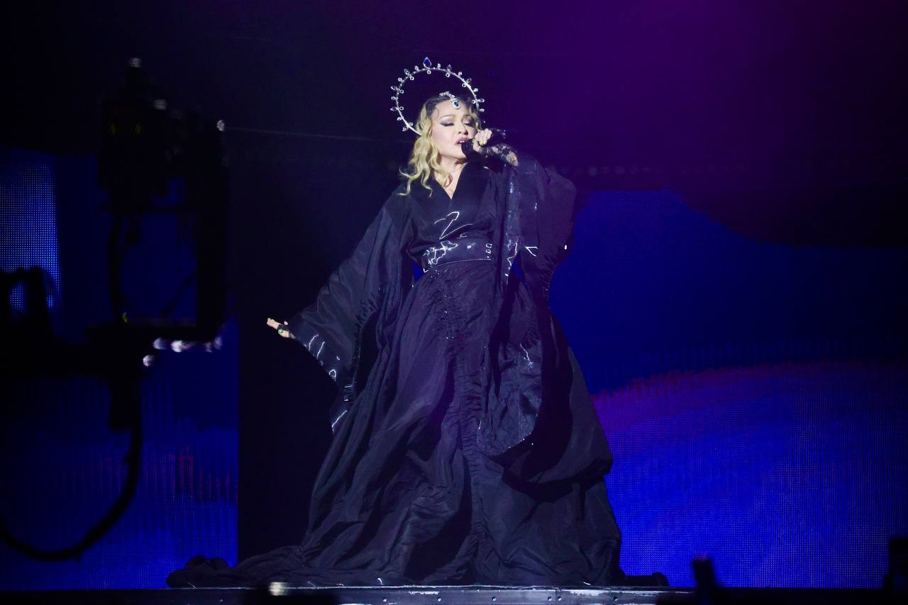 No ‘paraíso’, Madonna conta sua vida para uma plateia histórica no Rio de Janeiro