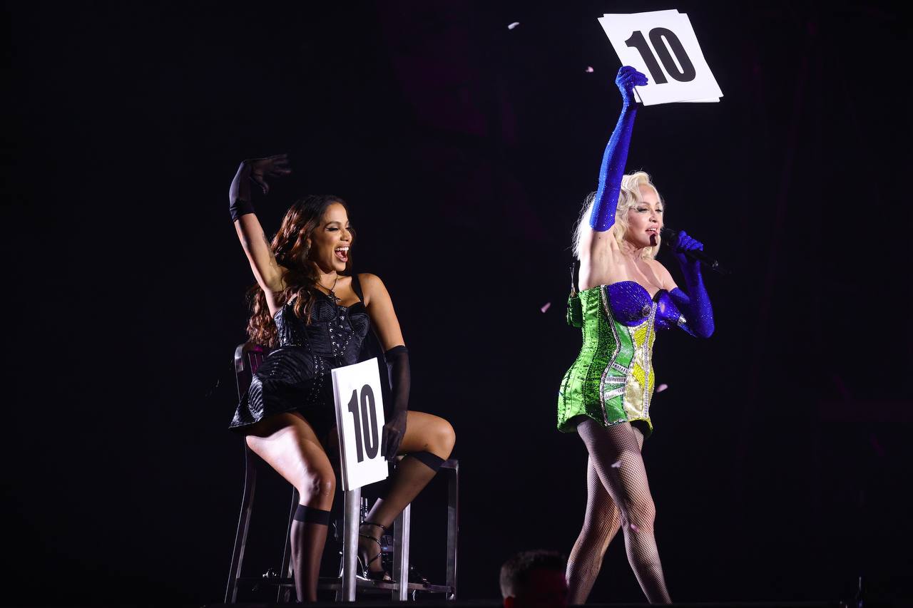 Anitta e Madonna: funkeira mostra bastidores de show e fala de amizade com cantora