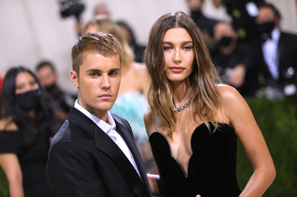Hailey Bieber exibe barrigão de gravidez com Justin Bieber 1 Justin Bieber e Hailey Baldwin