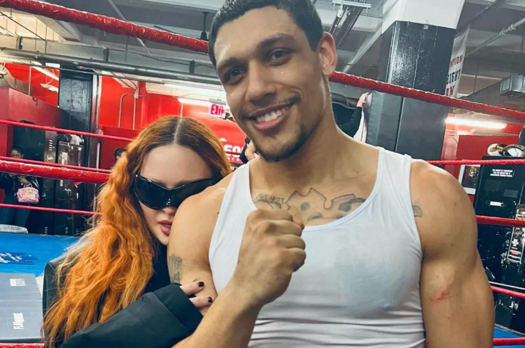 Madonna e professor de boxe terminam namoro, diz site 1 Josh Popper com Madonn