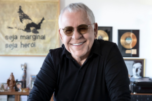 Jornalista e produtor musical Nelson Motta