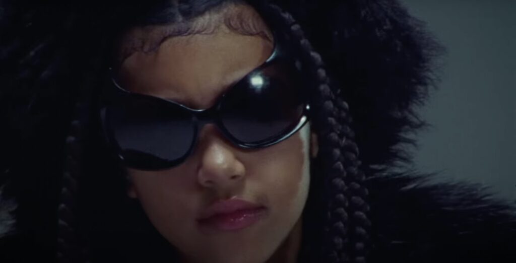 North West assina direção em novo clipe de Kanye West; veja 1 north west